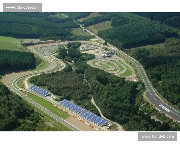 传闻成真某车队高层透露，传奇车手或将回归F1赛道！